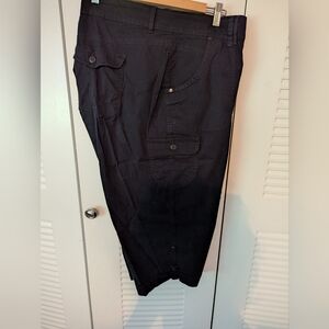 Gloria Vanderbilt Black Capris, Size 22W,
